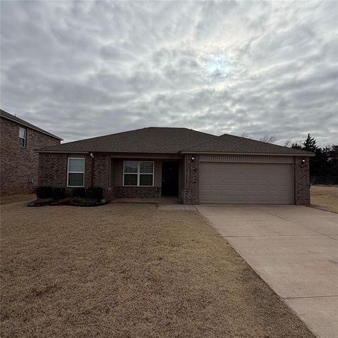 Photo of 2044 W Autumn Way, Mustang, OK 73064 (MLS # 1210990)
