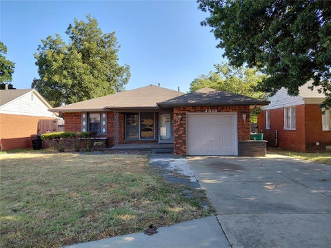 Photo of 4012 NW 33rd Street, Oklahoma City, OK 73112 (MLS # 1244459)