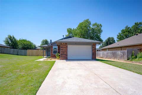 Photo of 222 W Maple Branch Way, Mustang, OK 73064 (MLS # 1241110)