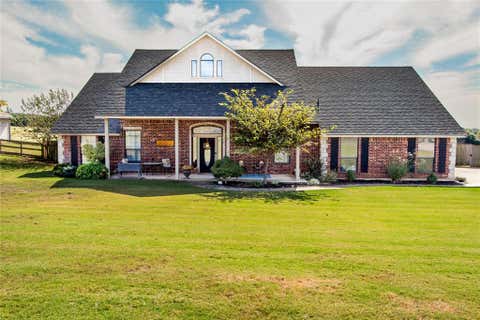Photo of 1705 Twin Spires Trail, Guthrie, OK 73044 (MLS # 1204485)