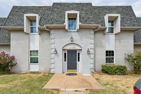 Photo of 11419 N May Avenue #B, Oklahoma City, OK 73120 (MLS # 1248905)
