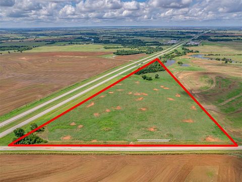 Photo of 1 NW Expressway, Piedmont, OK 73078 (MLS # 1189500)