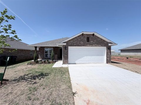 Photo of 18029 Austin Court, Edmond, OK 73012 (MLS # 1230517)