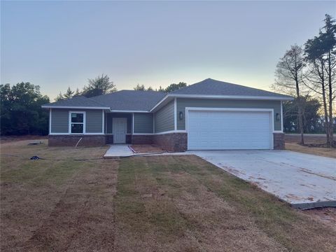 Photo of 7281 S Douglas, Guthrie, OK 73044 (MLS # 1226563)