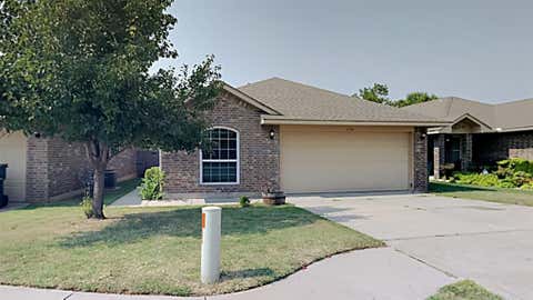 Photo of 1213 Norway Avenue, Yukon, OK 73099 (MLS # 1240323)