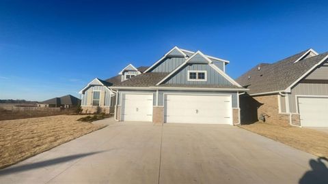 Photo of 2309 NW 171st Street, Edmond, OK 73012 (MLS # 1230271)