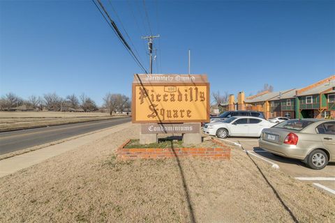 Photo of 2628 N Ann Arbor Avenue #102, Oklahoma City, OK 73127 (MLS # 1211175)