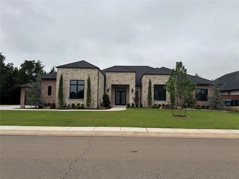 Photo of 5017 Deerfield Drive, Edmond, OK 73034 (MLS # 1230091)