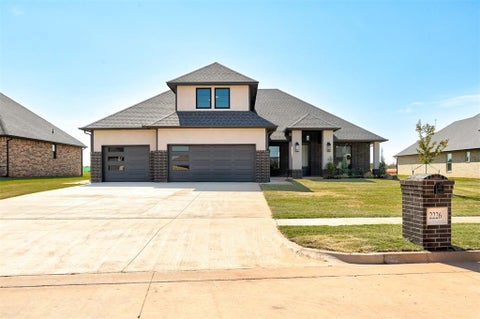 Photo of 2226 W Cole Drive, Mustang, OK 73064 (MLS # 1236456)
