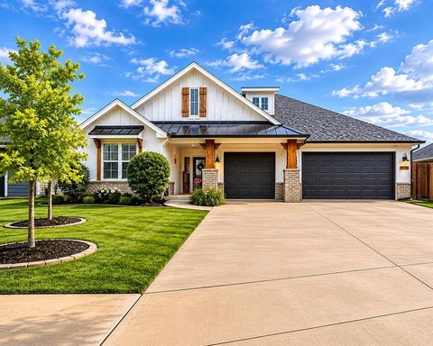 Photo of 3755 Black Mesa Road, Norman, OK 73071 (MLS # 1230022)