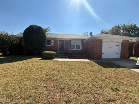 Photo of 3032 NW 67th Street, Oklahoma City, OK 73116 (MLS # 1239354)