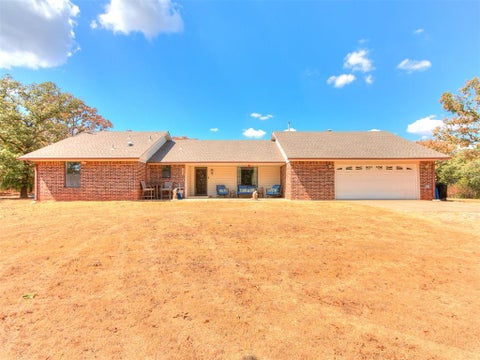 Photo of 2600 NE 80th Avenue, Norman, OK 73026 (MLS # 1250829)