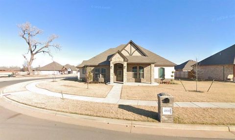 Photo of 4800 Hambletonian Lane, Mustang, OK 73064 (MLS # 1221855)