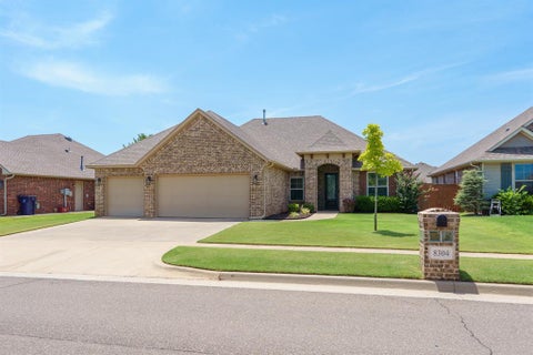 Photo of 8304 NW 159th Street, Edmond, OK 73013 (MLS # 1246173)