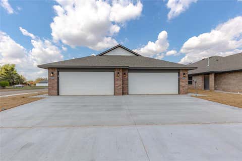 Photo of 2324 SW 90 Place, Oklahoma City, OK 73159 (MLS # 1245717)