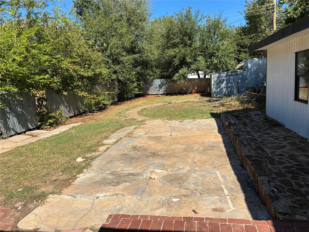 3837 SW 39th Street