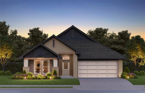 Photo of 14016 Tybee Island Drive, Yukon, OK 73099 (MLS # 1223108)