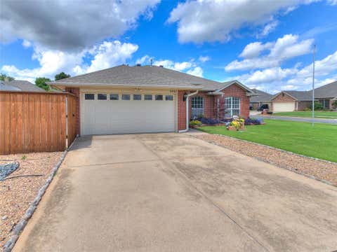 Photo of 9901 SW 15th Terrace, Yukon, OK 73099 (MLS # 1231846)