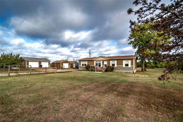 351746 E 840 RD, STROUD, OK 74079 - Image eef6c2e85e12aaba76ee3d2e74228b8a/3444268839