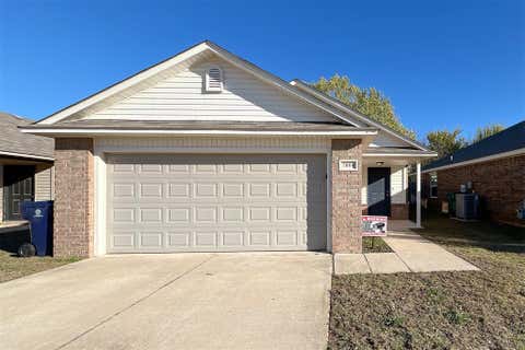 Photo of 7804 Bennie Terrace, Oklahoma City, OK 73135 (MLS # 1244825)