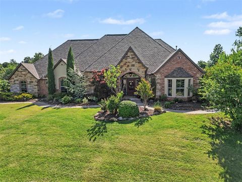 Photo of 13420 Tahoe Drive, Edmond, OK 73013 (MLS # 1228992)
