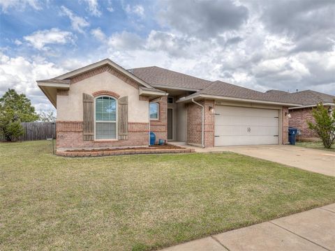 Photo of 2341 NW 196th Terrace, Edmond, OK 73012 (MLS # 1223772)
