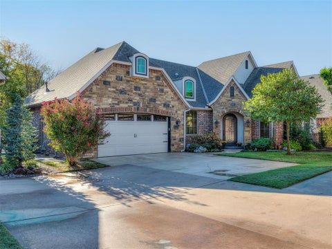 Photo of 3848 Villas Creek Court, Edmond, OK 73003 (MLS # 1253016)