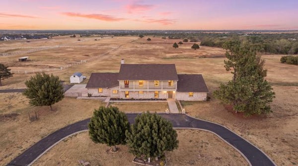 12700 N FRISCO RD, YUKON, OK 73099 - Image f141c232af5adfdb7cefce6a8a99ff48/2650762969