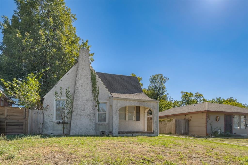 1904 NW 30th Street