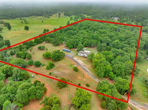Photo of 16215 Kasey Drive, Norman, OK 73026 (MLS # 1230543)