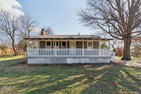 Photo of 4501 W Simpson Road, Edmond, OK 73025 (MLS # 1247008)