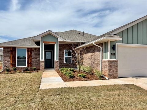 Photo of 4015 Abingdon Drive, Norman, OK 73026 (MLS # 1229709)