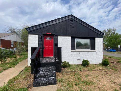 Photo of 555 E Harmon Drive, Midwest City, OK 73110 (MLS # 1221899)