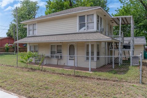 Photo of 5533 S Walker Avenue, Oklahoma City, OK 73109 (MLS # 1228028)