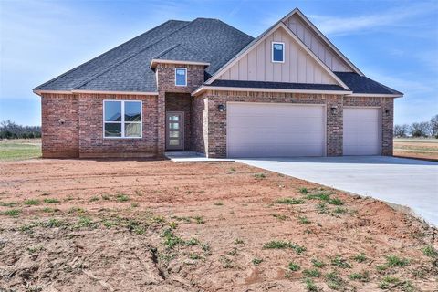 Photo of 24692 Medio Street, Purcell, OK 73080 (MLS # 1213117)