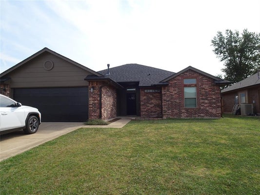 8412 PINEWOOD DR, OKLAHOMA CITY, OK 73135 - Image f786fab9eddb004602e2b8a1890b5ac8/883563258