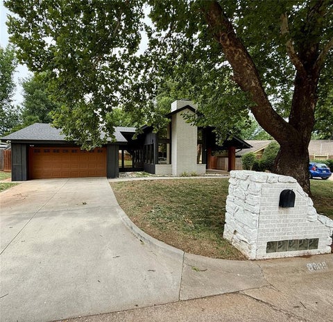 Photo of 8809 Kensington Road, Oklahoma City, OK 73132 (MLS # 1236750)