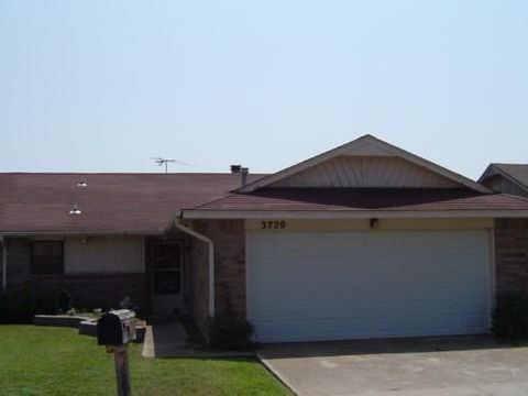 Photo of 3720 Windswest Court, Oklahoma City, OK 73179 (MLS # 1234976)