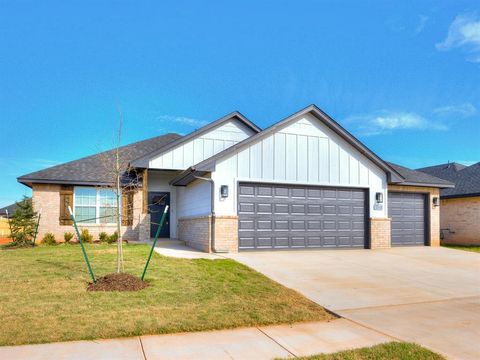 Photo of 12009 NW 120th Street, Yukon, OK 73099 (MLS # 1228203)