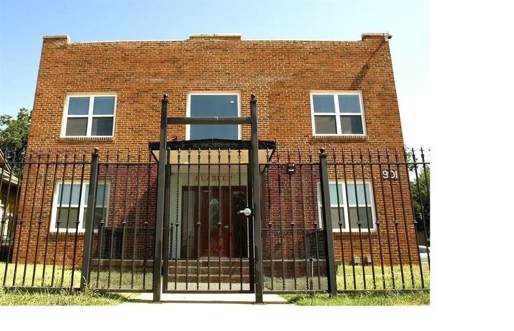 Photo 1 of 4 — 901 NW 13th Street, Oklahoma City, OK 73106
