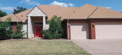 Photo of 17020 Wales Green Avenue, Edmond, OK 73012 (MLS # 1236263)