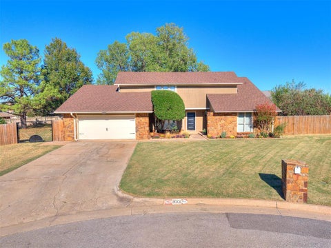 Photo of 8001 Tammy Circle, Oklahoma City, OK 73132 (MLS # 1253079)