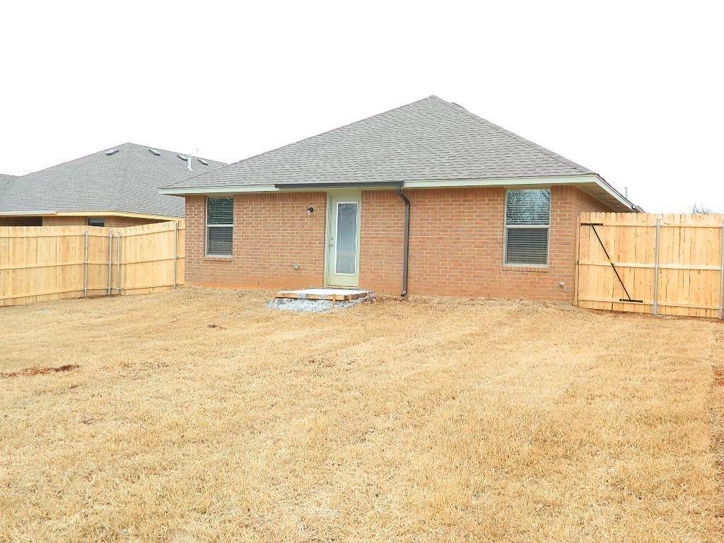 Photo 1 of 17 — 206 Saint Charles Way, Midwest City, OK 73130