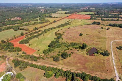 Photo of 3 E Simmons and N Luther Road, Luther, OK 73054 (MLS # 1210161)