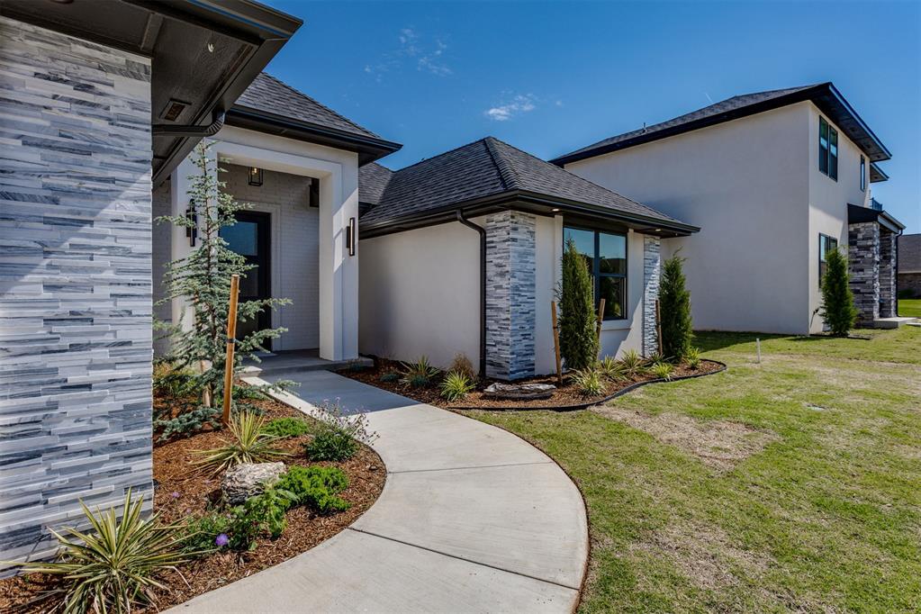 9305 NW 84th Street
