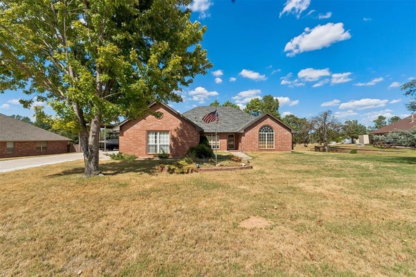 15069 SCOTTSDALE LN, CHOCTAW, OK 73020 - Image fafbc8ee6313b4acc94fa9b0d5a4c2d2/2619077190