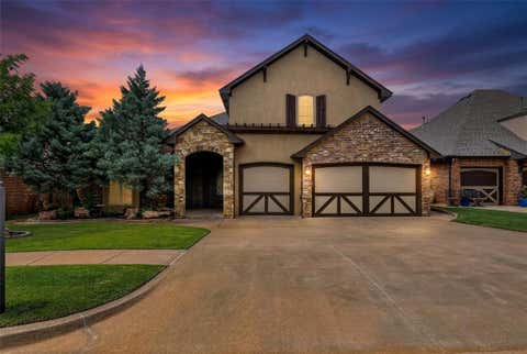 Photo of 9021 NW 148th Place, Yukon, OK 73099 (MLS # 1237250)