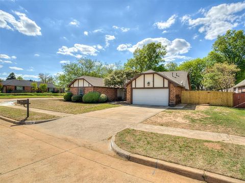 Photo of 716 Landsdowne Drive, Norman, OK 73072 (MLS # 1223291)