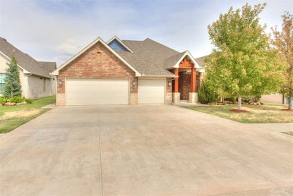 2424 Crystal Creek Dr – Investment Home
