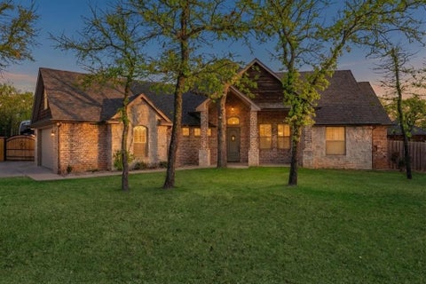 Photo of 12830 Broken Arrow, Arcadia, OK 73007 (MLS # 1220408)